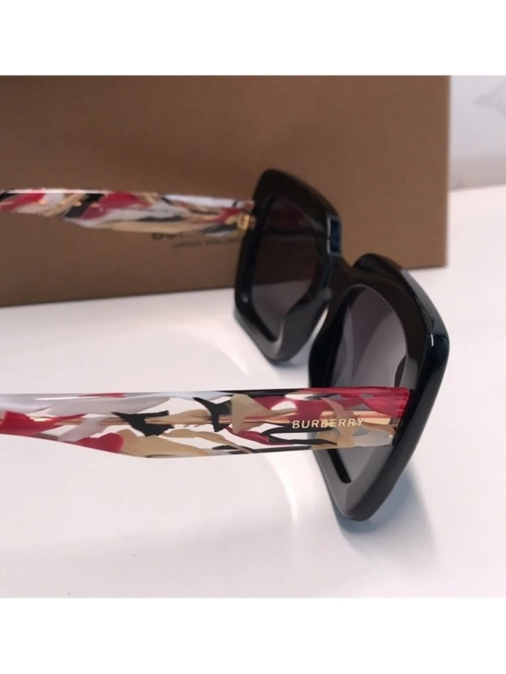 NEW AUTHENTIC Black Square Sunglasses BE4284 3809 - Picture 7 of 10